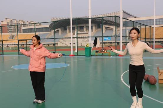 说明: IMG_0588 说明: IMG_0588