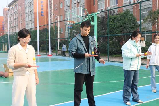 说明: IMG_0574 说明: IMG_0574